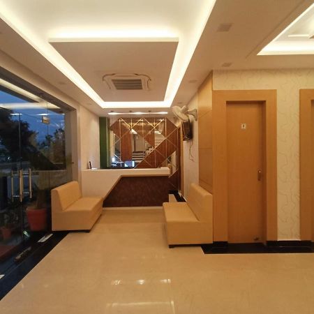 Hotel Royal Casa Lucknow Exteriör bild
